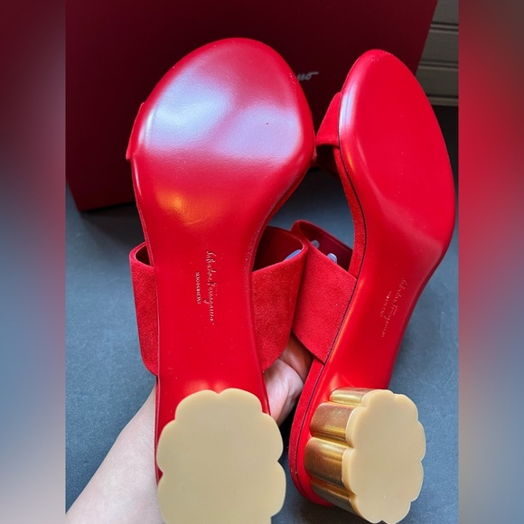 Salvatore Ferragamo Belluno Suede Sandals Women’s Size 9.5 Red W Box - Picture 5 of 11